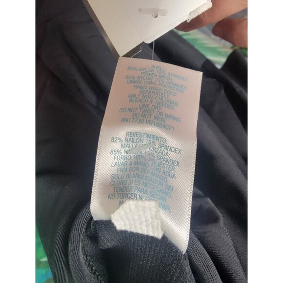 Women's Black Ruffle One-Piece Swimsuit With Adjustable Straps 20W - Picture 8 of 8